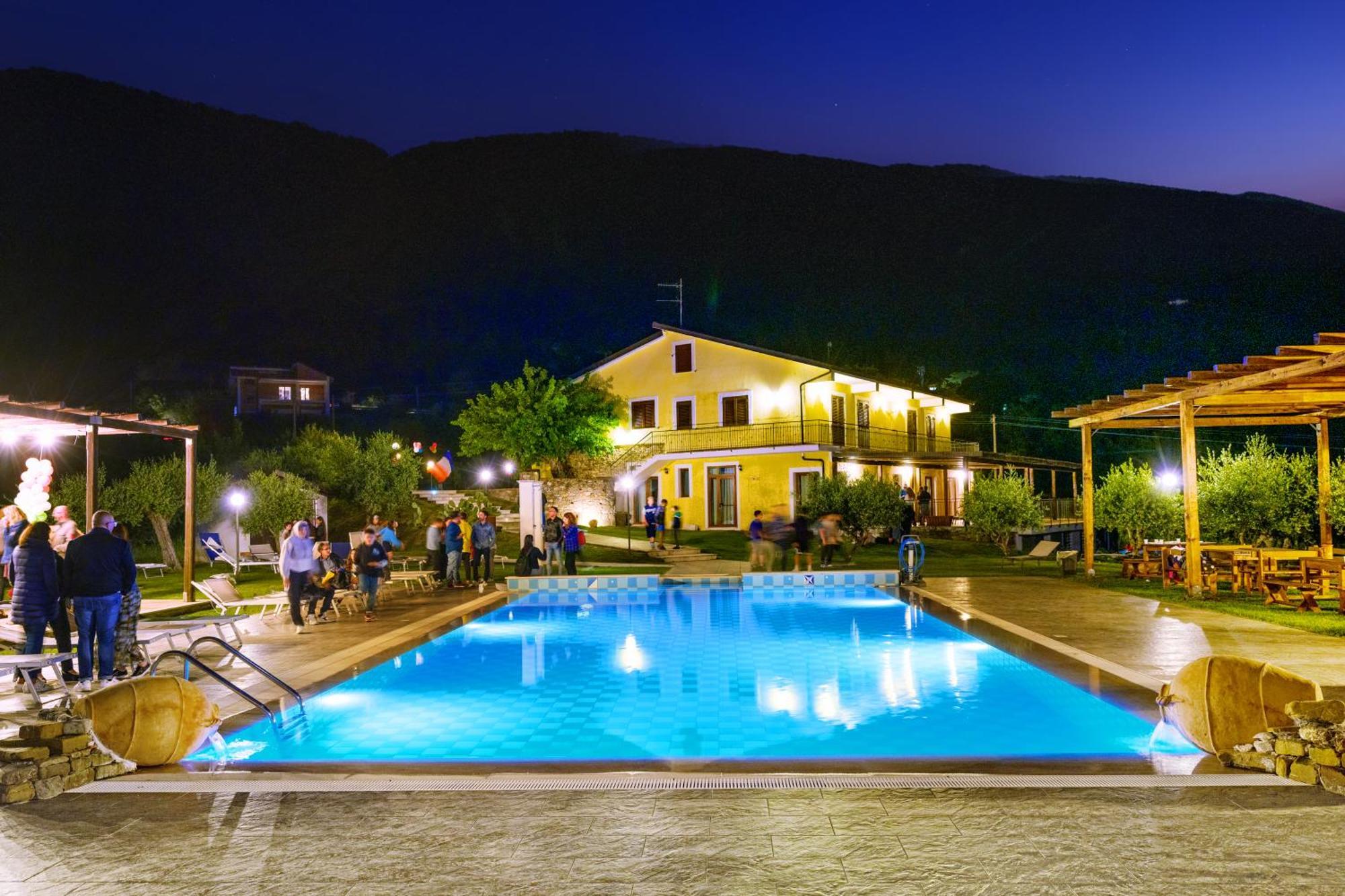 L' Aia Resort Trentinara Exterior photo